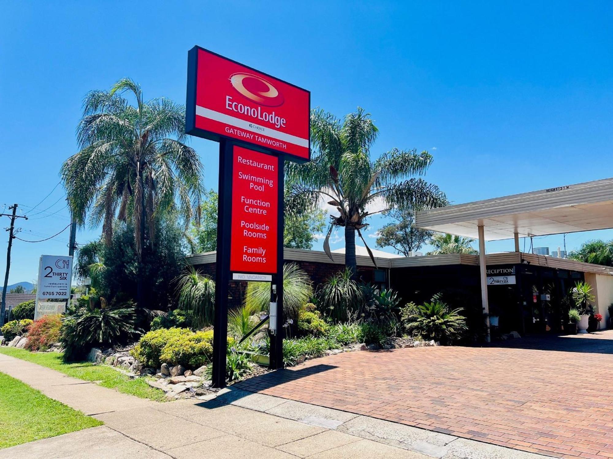 Econo Lodge Gateway Tamworth Exterior photo